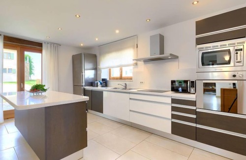 Baredine House | Stuartma by Interhome