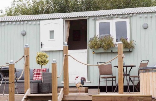 New Forest District Cabin | Stud Farm