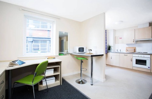 Oadby Apartment | Student Only The Grange