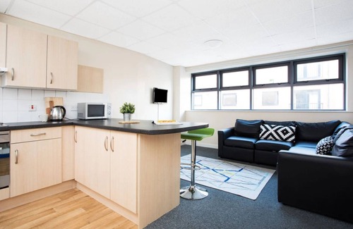 Oadby Apartment | Student Only The Grange