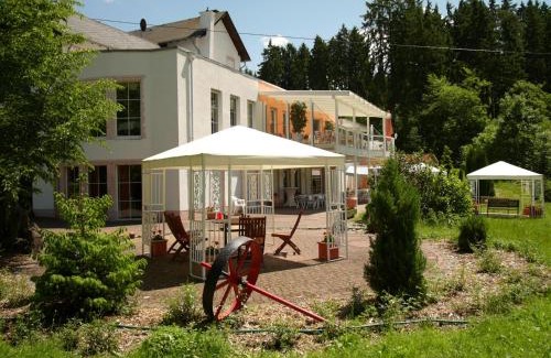 Girod Hotel | Studentenmühle Hotel - Restaurant