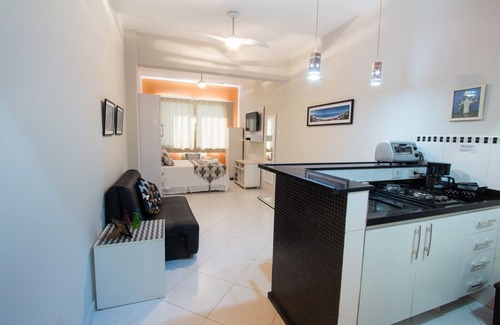 Copacabana Apartment | Studio em Copacabana no Posto 6. Só 200 Metros da Praia!