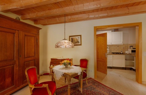 San Bartolome de Tirajana Villa | 'Studio Martin' with Shared Pool, Shared Terrace and Wi-Fi