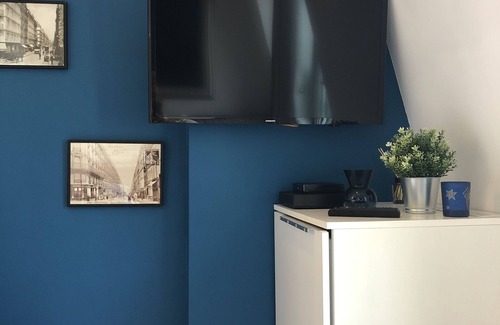 Epinettes Apartment | Studio 10 m2 - Coeur Batignolles - Near Champs Elysées & Montmartre