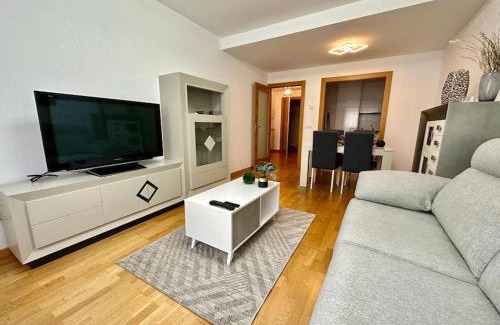 Haro Apartment | Studio 14 + garaje incluido. Nuevo, elegante, acogedor.
