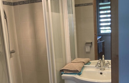 Claye-Souilly House | Studio 15 mn Cdg, 15 mn Gare et 30 mn de Disneyland. Bus 200m