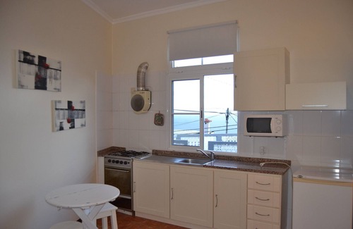 Tabua Apartment | Studio 1A Mountain And Sea View