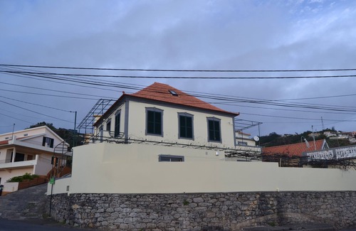 Tabua Apartment | Studio 1A Mountain And Sea View