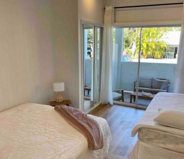 Boreen Point Apartment | Studio 2 Boreen Point Boutique Accommodation