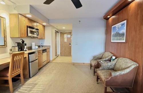 Crested Butte House | Studio 211 - Perfect Location with Pool and Hot Tub