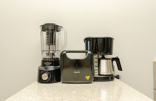 Matriz Apartment | Studio 25th Floor Balcony and Beautiful View in Hydepark