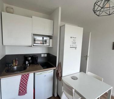 Jamin Apartment | Studio 306 - Gare - Arena - centre Reims