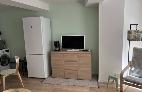 Hyeres City Centre Apartment | STUDIO 30m2 - Heart of Hyères - Pedestrian street