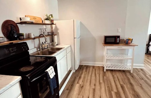 DeRidder Apartment | Studio 316n