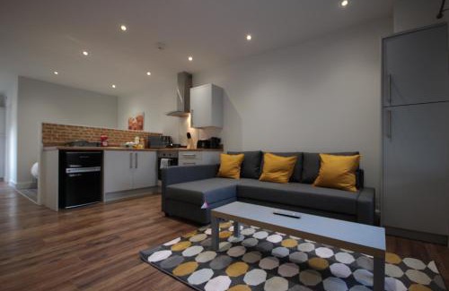Hull Apartment | Studio 332