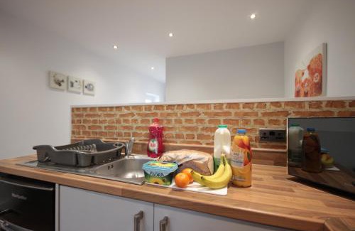 Hull Apartment | Studio 332