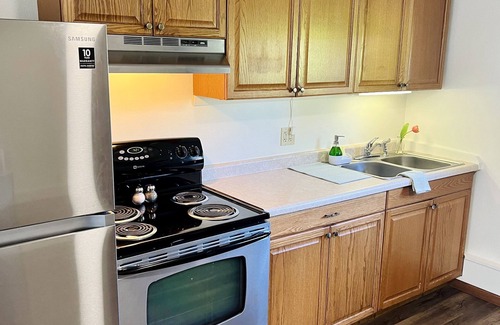 Wisconsin Rapids Apartment | Studio #35 at Snooze by Patriot Properties