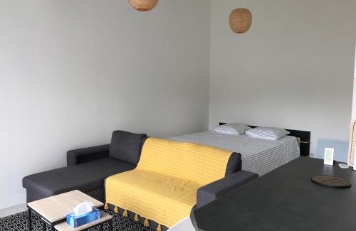 Gond-Pontouvre House | Studio 35m2 à 3 km de la gare d Angoulême avec draps et linge de maison fournis