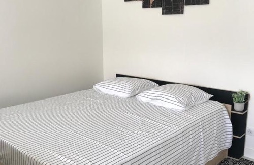 Gond-Pontouvre House | Studio 35m2 à 3 km de la gare d Angoulême avec draps et linge de maison fournis