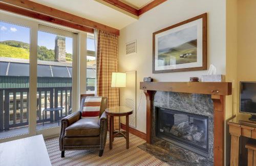 Stowe Area House | Studio 373 at The Lodge at Spruce Peak