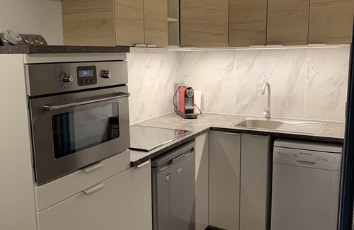 Eclose-Ouest Apartment | Studio 4 Personnes + Parking Couvert