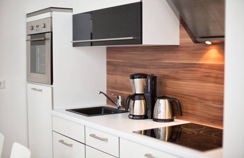 Zentrum-West Apartment | Studio 44 - Apartment SCHREBER; Center, BICYCLES, Free WiFi, Park