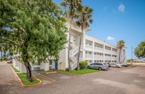 Northwest Corpus Christi Hotel | Studio 6-Corpus Christi, TX - North