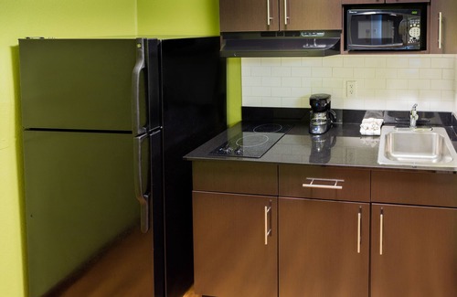 Cypress Hotel | Studio 6 Cypress, CA