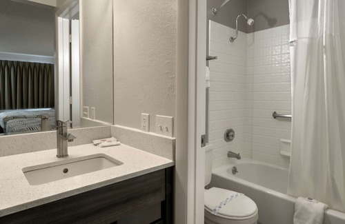 Grand Junction Hotel | Studio 6 Grand Junction, CO
