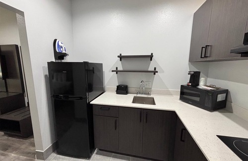 Humble Hotel | Studio 6 – Humble, Tx