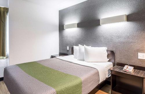 Indianapolis Hotel | Studio 6-Indianapolis, IN