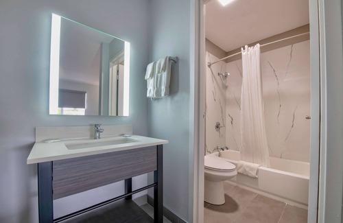Tougaloo Hotel | Studio 6 Jackson, MS - I-55