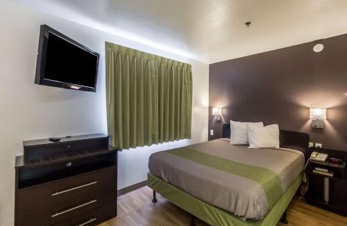 McAllen Hotel | Studio 6-Mcallen, TX