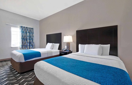 Pleasanton Hotel | Studio 6 Pleasanton, TX