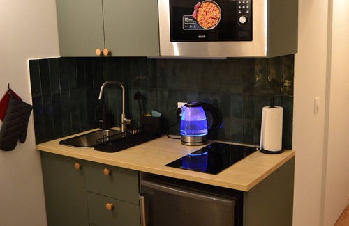 Faubourg de l'Arche Apartment | Studio 88 - In the heart of the lively La Défense district.