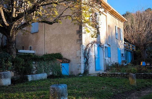 Allemagne-en-Provence Apartment | Studio Apartment 'Bas Verdon' with Private Terrace and Private Garden