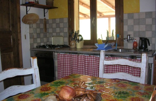 Castellina Marittima Apartment | Studio Apartment in Farmhouse