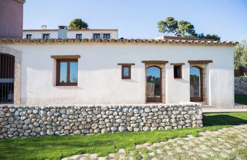 Aiguamurcia House | studio apartment