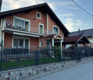 Zapresic Apartment | Studio Apartman Karlo