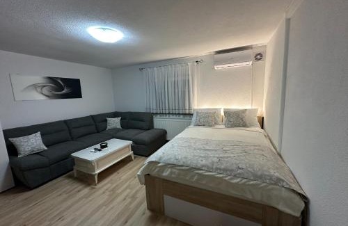 Zapresic Apartment | Studio Apartman Karlo