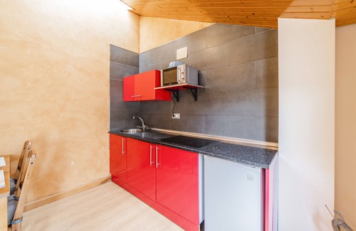 Ezcaray Apartment | Studio Apartment 'Altuzarra 2' with Mountain View, Private Terrace and Wi-Fi