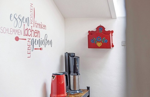Untergrainau Apartment | Studio Apartment 'Aschaubichl - Wohnung Anemone' with Mountain View, Balcony and Wi-Fi