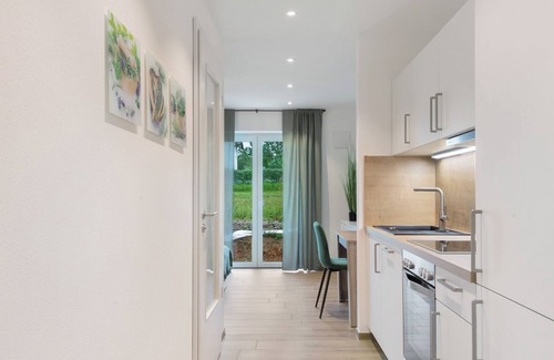 Reisbach Apartment | Studio Apartment 'Carpe Diem' with Private Terrace and Wi-Fi