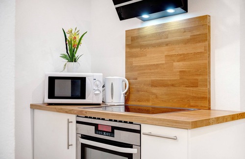 Posthausen Apartment | Studio Apartment "Casa Caso - 2" with Shared Terrace & Wi-Fi