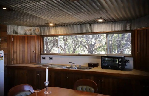 Meringo Apartment | studio apartment close to the ocean and countryside,nTakeover Target room