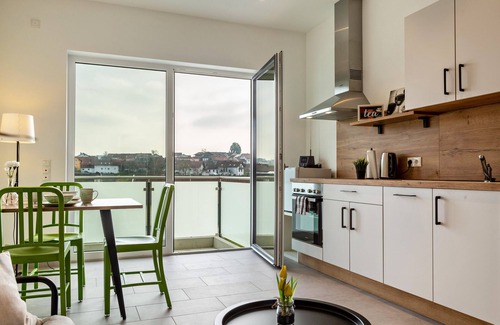 Geratskirchen Apartment | Studio Apartment 'Mina' with Balcony and Wi-Fi