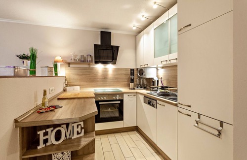 Westfeld Apartment | Studio Apartment "Bergidyll" with Mountain View, Shared Terrace & Wi-Fi