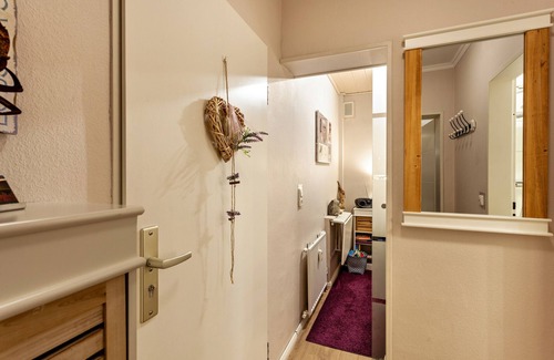Westfeld Apartment | Studio Apartment "Bergidyll" with Mountain View, Shared Terrace & Wi-Fi