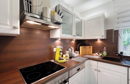 Zaisenhausen Apartment | Studio Apartment 'Ferienappartement Harmonie' with Private Terrace and Wi-Fi