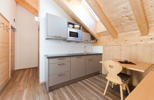 Huiben Apartment | Studio Apartment For Two People In The Middle Of Nature